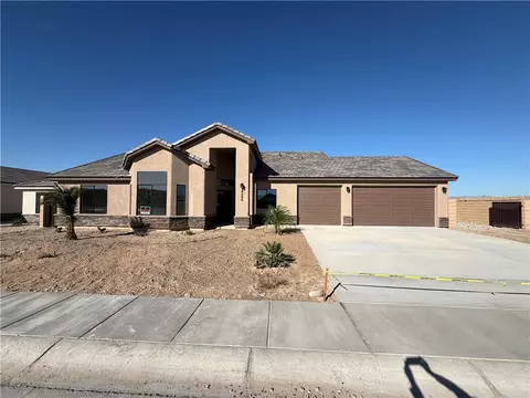 6085 S Trailblazer Ave, Fort Mohave, AZ 86426