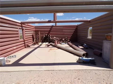 570 E Ashley Dr, Meadview, AZ 86444 photo 2