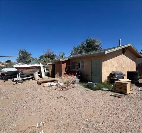 10562 S Queens Rd, Mohave Valley, AZ 86440