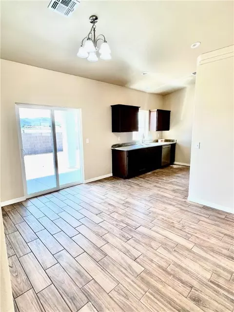 Dining - 3500 E Thompson Ave, Kingman, AZ 86409 photo 1 of 1