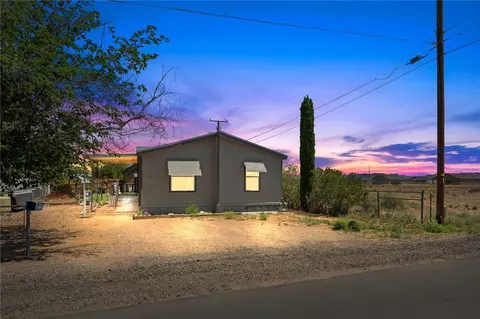 3820 Roosevelt St, Kingman, AZ 86401