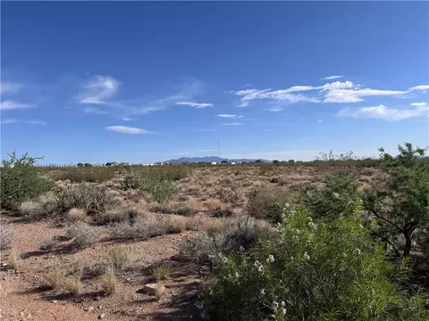 7264 E Stetson Dr, Kingman, AZ 86401 photo 5