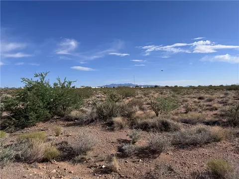 7264 E Stetson Dr, Kingman, AZ 86401 photo 7