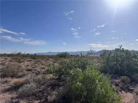 7264 E Stetson Dr, Kingman, AZ 86401 photo 6