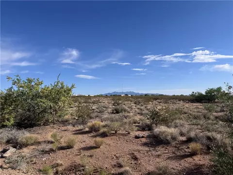 313-44 N 398 N Viejo Cir, Kingman, AZ 86401
