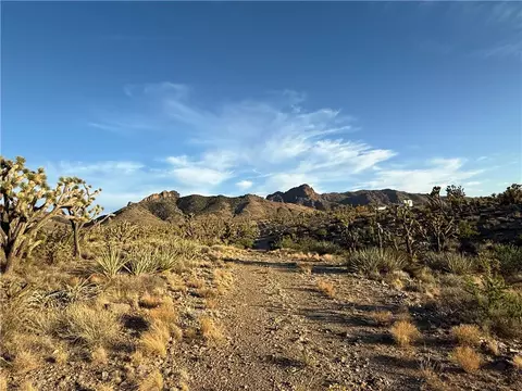 328 N 05-475 N Peach Dr, Dolan Springs, AZ 86441