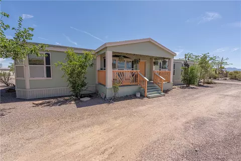 2980 W Mcconnico Rd, Golden Valley, AZ 86413