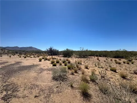 1100 S Hackberry Rd, Kingman, AZ 86401 photo 17