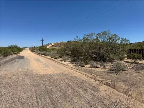 1100 S Hackberry Rd, Kingman, AZ 86401 photo 21