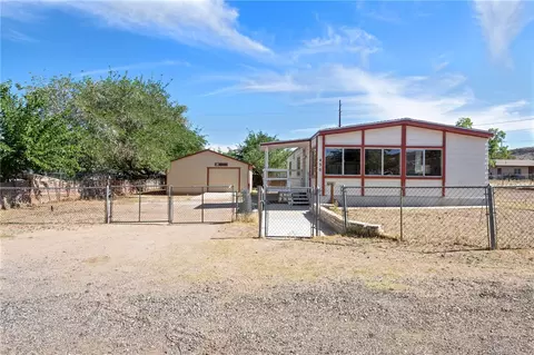 450 E Beverly Ave, Kingman, AZ 86409 photo 3