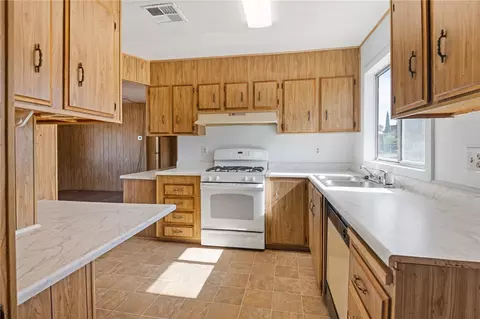 450 E Beverly Ave, Kingman, AZ 86409 photo 15