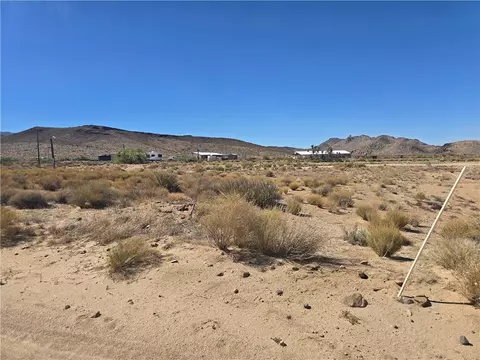 743 E Wilks Ranch Rd, Kingman, AZ 86409