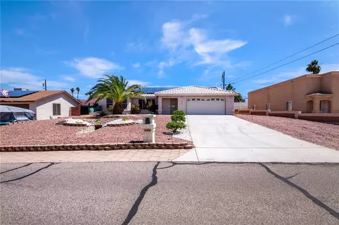 448 Meadows Dr, Lake Havasu City, AZ 86404