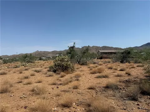 2 W Lots W Minnesota Ave, Chloride, AZ 86431