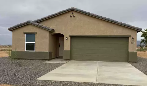 7301 E Superstition Dr, Kingman, AZ 86401