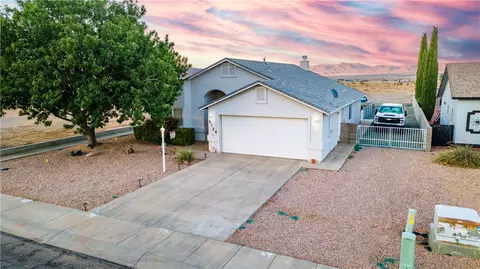 5124 College Trails Dr, Kingman, AZ 86409