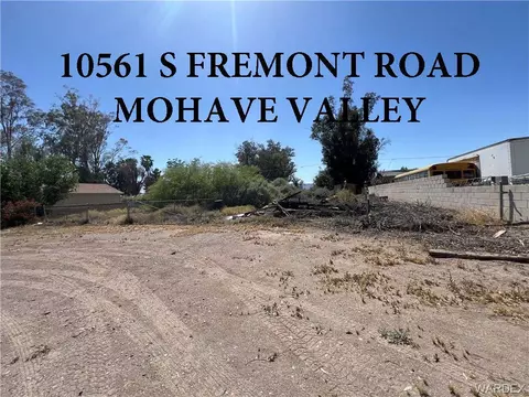 10561 S Fremont Rd, Mohave Valley, AZ 86440