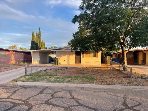 1950 Airfield Ave, Kingman, AZ 86401