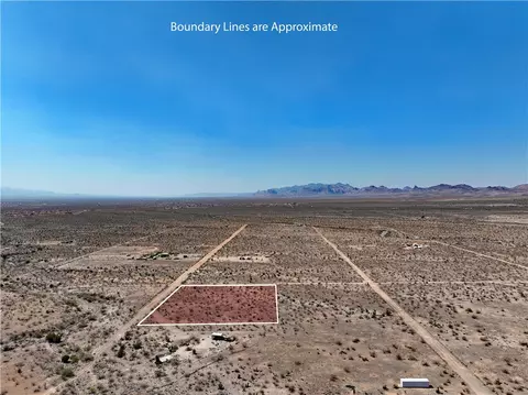 0 N Dilkon Rd, Golden Valley, AZ 86413