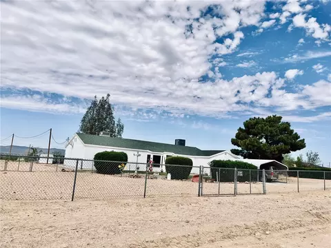 3649 N Bonita Rd, Golden Valley, AZ 86413