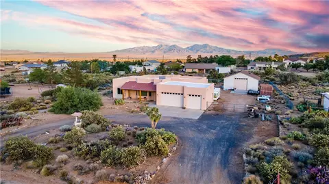 2206 E Buckhorn Bnd, Kingman, AZ 86409