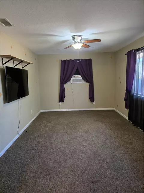 Living - 3120 E Ames Ave, Kingman, AZ 86409 photo 4 of 8