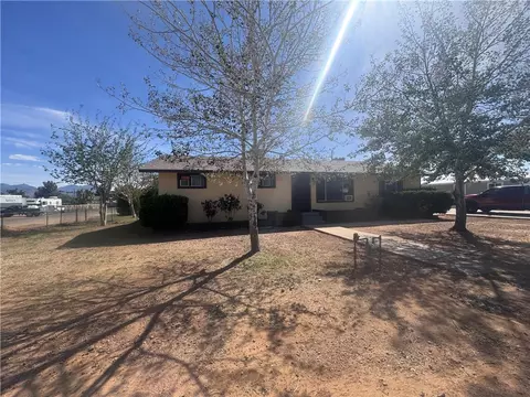 Exterior - 3120 E Ames Ave, Kingman, AZ 86409 photo 1 of 12