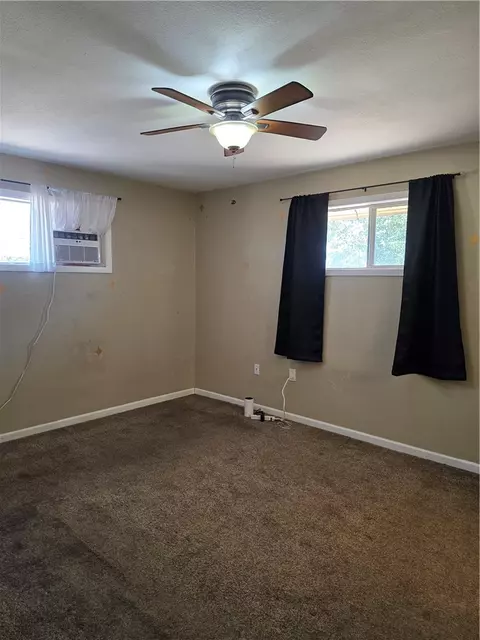 Bedroom - 3120 E Ames Ave, Kingman, AZ 86409 photo 1 of 10