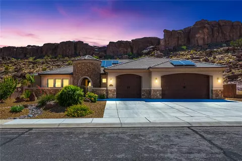 2390 Country Club Dr, Kingman, AZ 86401