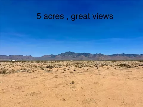 326-05 N 160 N Chicory Dr, Dolan Springs, AZ 86441