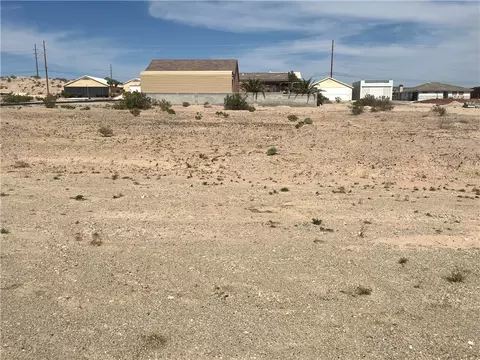 5024 Taxi Way, Fort Mohave, AZ 86426