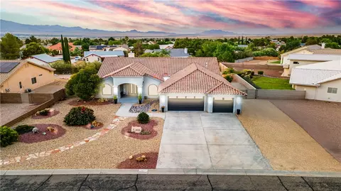 4115 Gemstone Ave, Kingman, AZ 86401