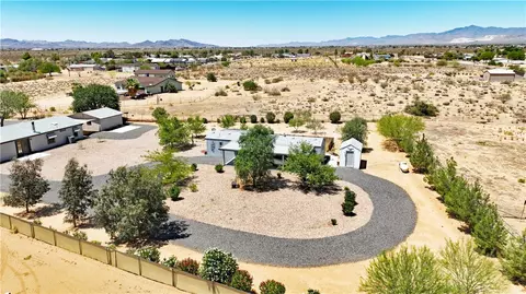 5622 W San Pedro Pl, Golden Valley, AZ 86413