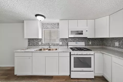 4012 E Thompson Ave, Kingman, AZ 86409 photo 2