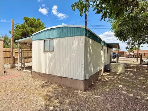 850 E Berk Ave, Kingman, AZ 86409 photo 8