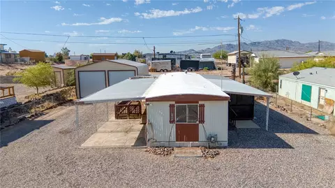4542 Wikieup Dr, Topock, AZ 86436