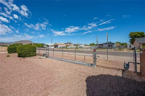 3018 E Thompson Ave, Kingman, AZ 86409 photo 6