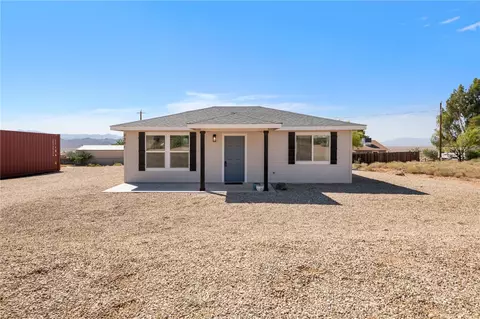 9381 N Cowbelle Ave, Kingman, AZ 86401