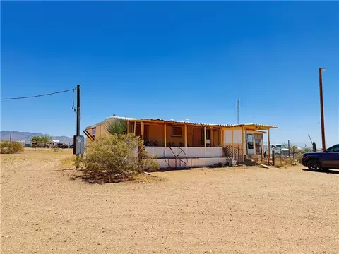 7000 N Stewart Mountain Rd, Golden Valley, AZ 86413