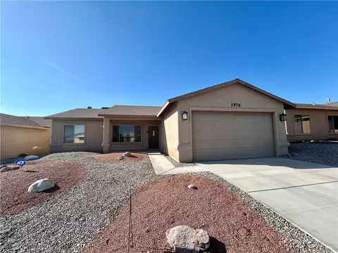 1976 E Folzman Dr, Lake Havasu City, AZ 86404