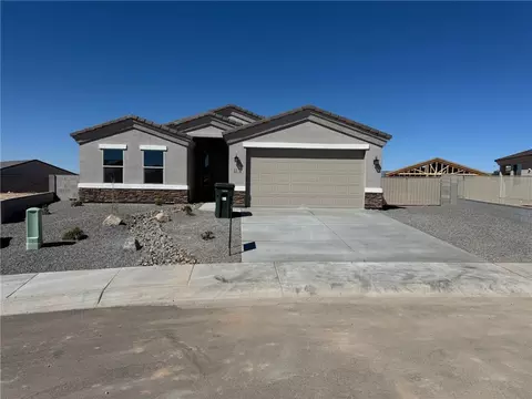 3318 Charleston Ct, Kingman, AZ 86401