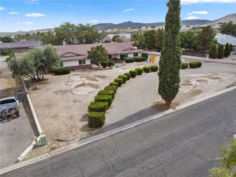 630 Shadow Mountain Dr, Kingman, AZ 86409