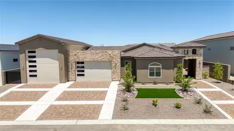 2379 E Paseo Mallorca, Fort Mohave, AZ 86426