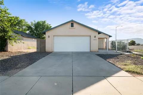 3495 Cypress St, Kingman, AZ 86401