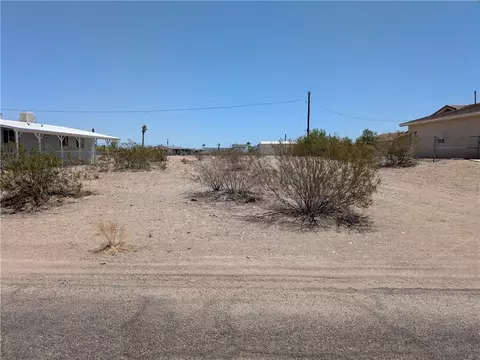13204 S Cove Pkwy, Topock, AZ 86436