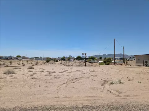 4774 E Channel Pl, Topock, AZ 86436