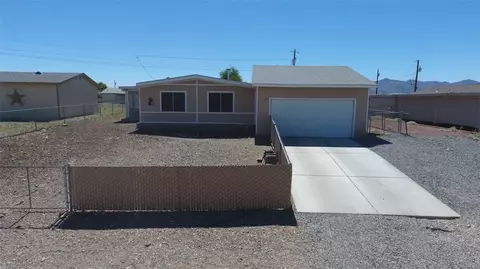 5505 S Pearl St, Fort Mohave, AZ 86426