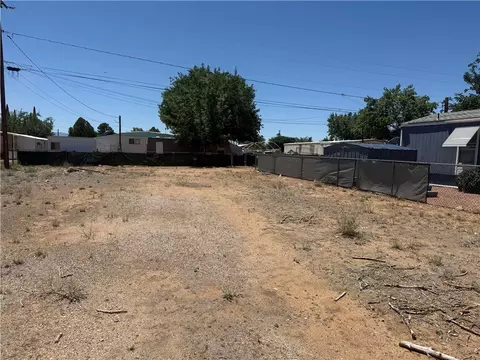 3226 E Leroy Ave, Kingman, AZ 86409 photo 3