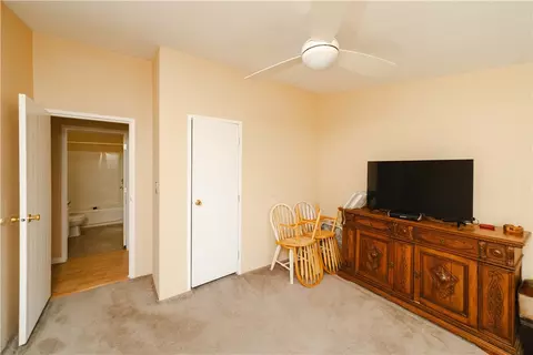 Bedroom - 10293 E Amber Ct, Hackberry, AZ 86411 photo 5 of 9