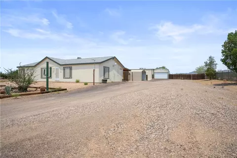4199 W Redwall Dr, Golden Valley, AZ 86413
